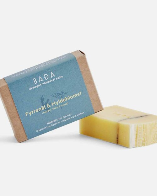 Håndlavet sæbebar fra BADA med duft af fyrrenål og hyldeblomst