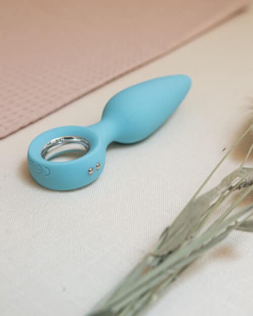 Buttplug med vibrator I silikone