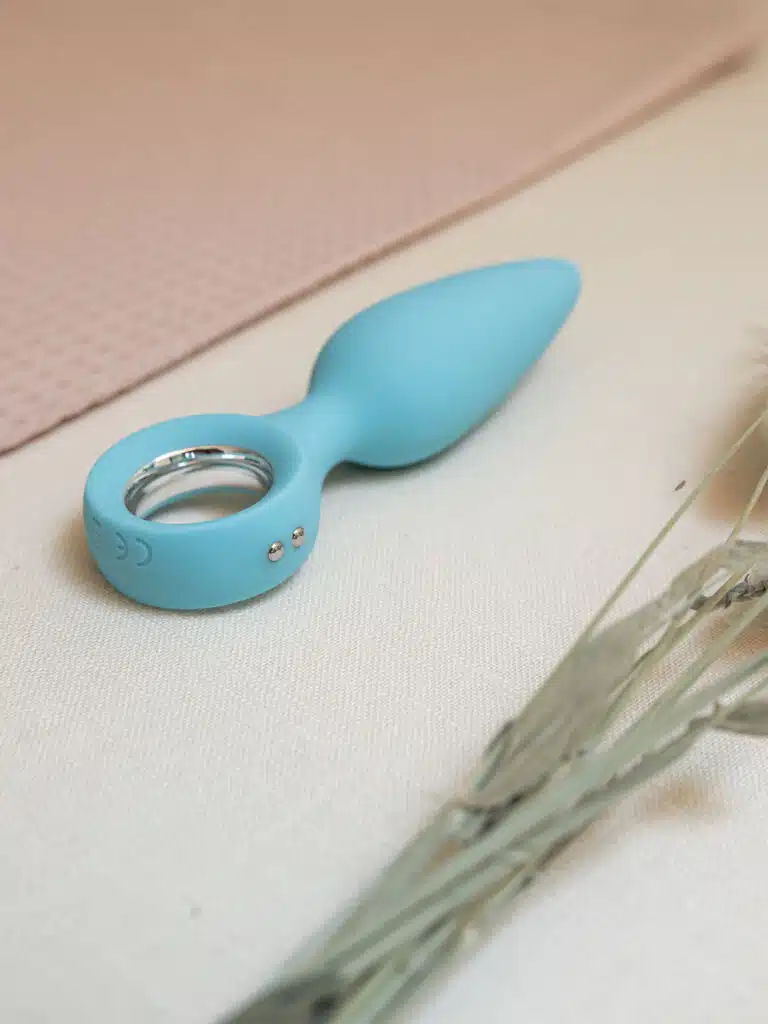 Buttplug med vibrator I silikone