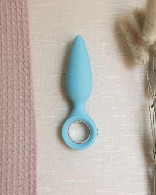 Buttplug med vibrator I silikone