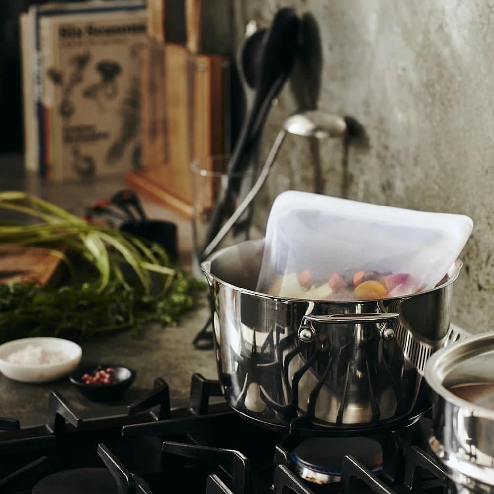 Stasher bag til dampning af grøntsager